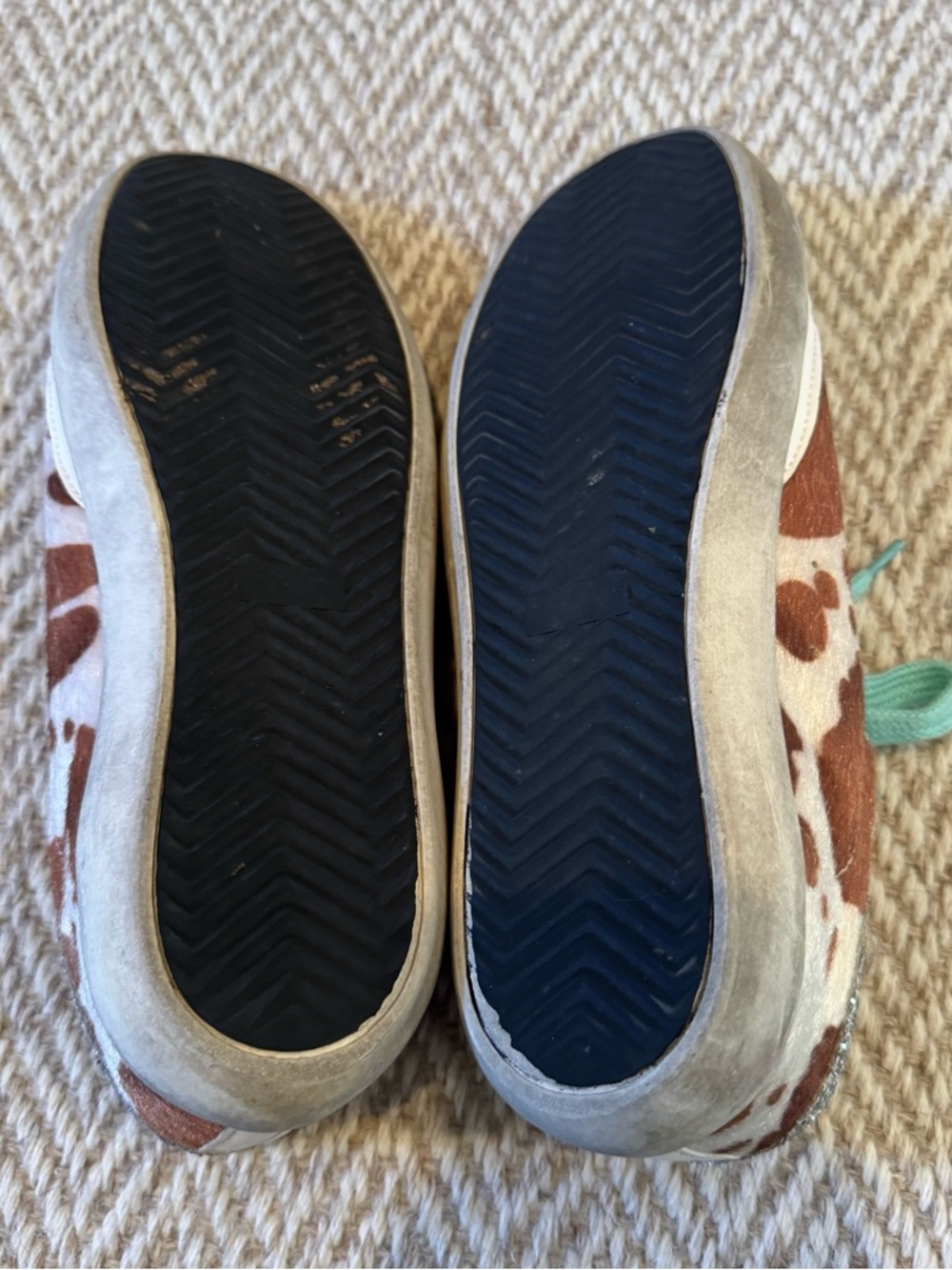 Golden Goose White Leather Low-Top Sneakers, Pink Star, Cow Hide - Picture 5 of 6